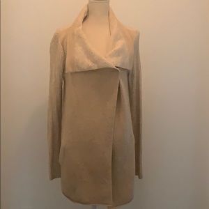 Gorgeous blush & beige open front sweater jacket